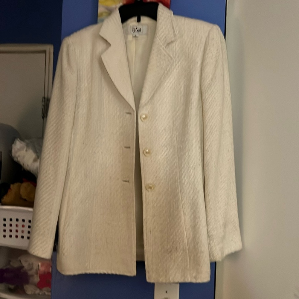 Gently used work and career style blazer.